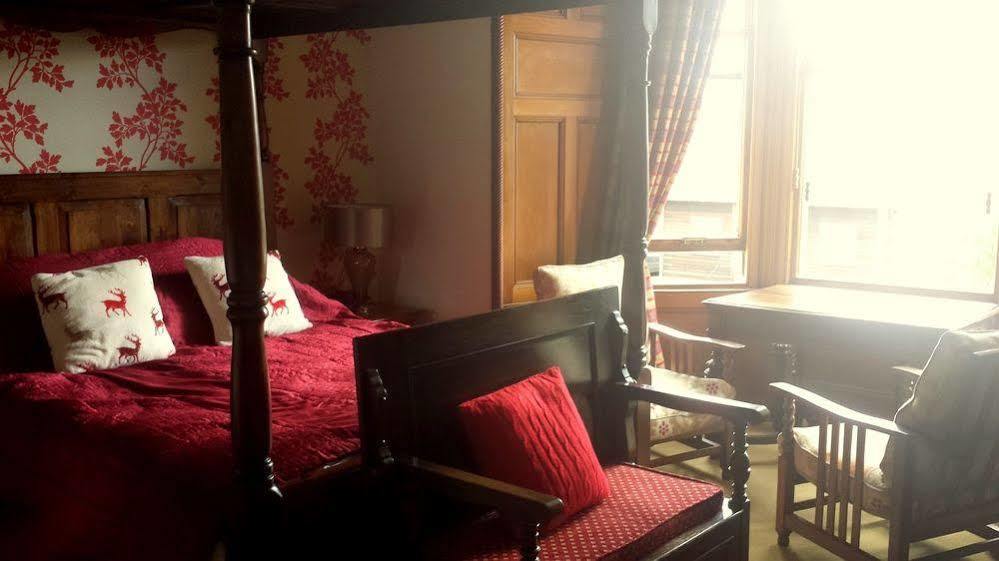 Strathallan Bed And Breakfast Grantown-on-Spey Екстериор снимка