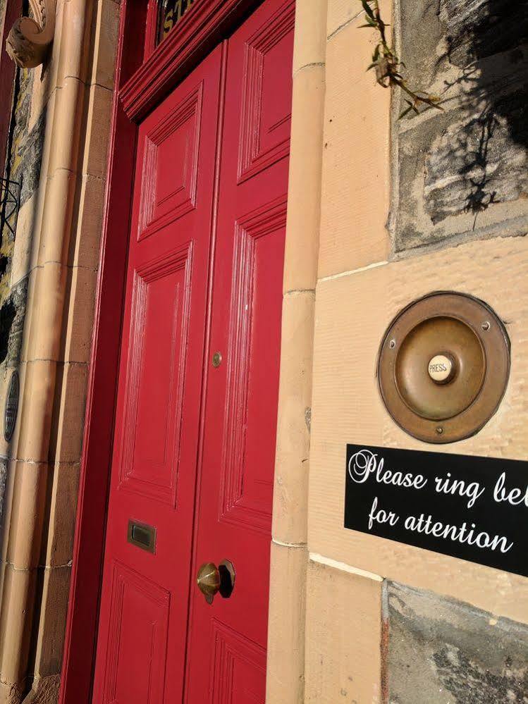 Strathallan Bed And Breakfast Grantown-on-Spey Екстериор снимка