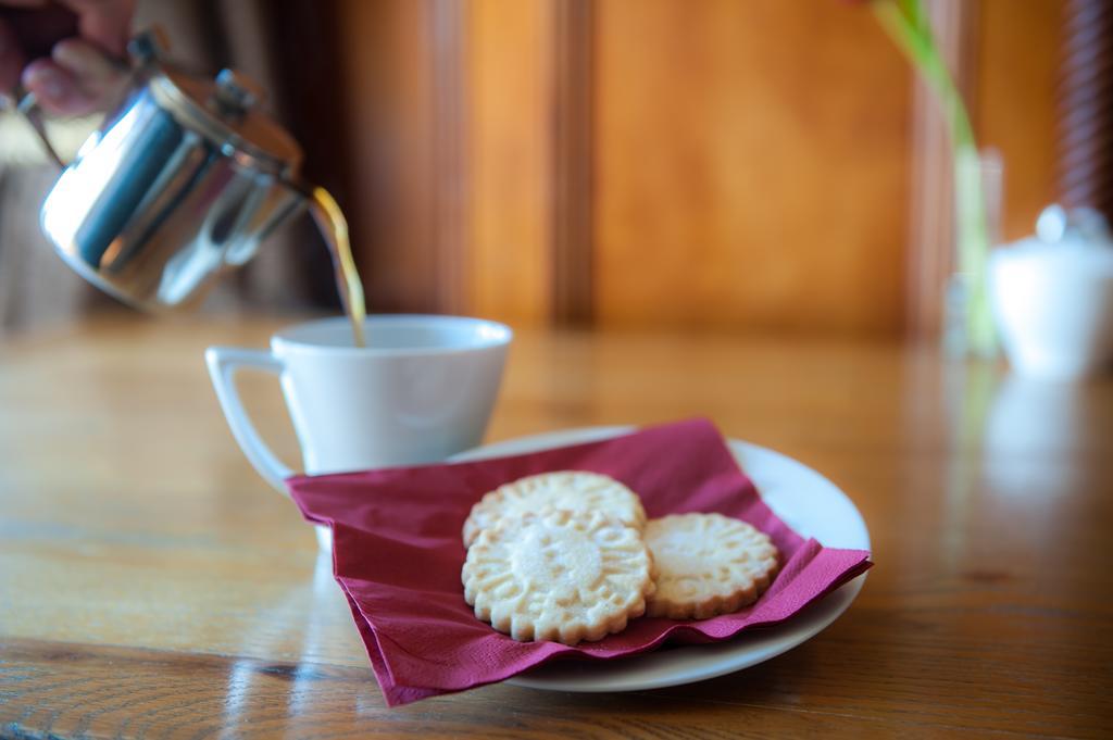 Strathallan Bed And Breakfast Grantown-on-Spey Екстериор снимка
